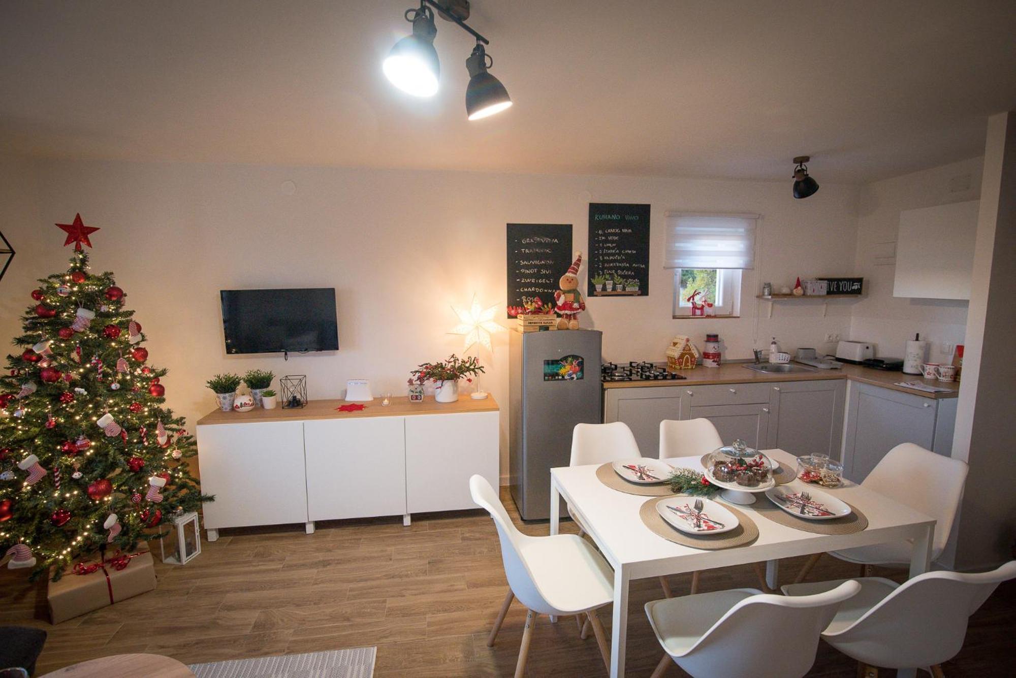 Holiday Home Vinovilla Kutjevo ภายนอก รูปภาพ