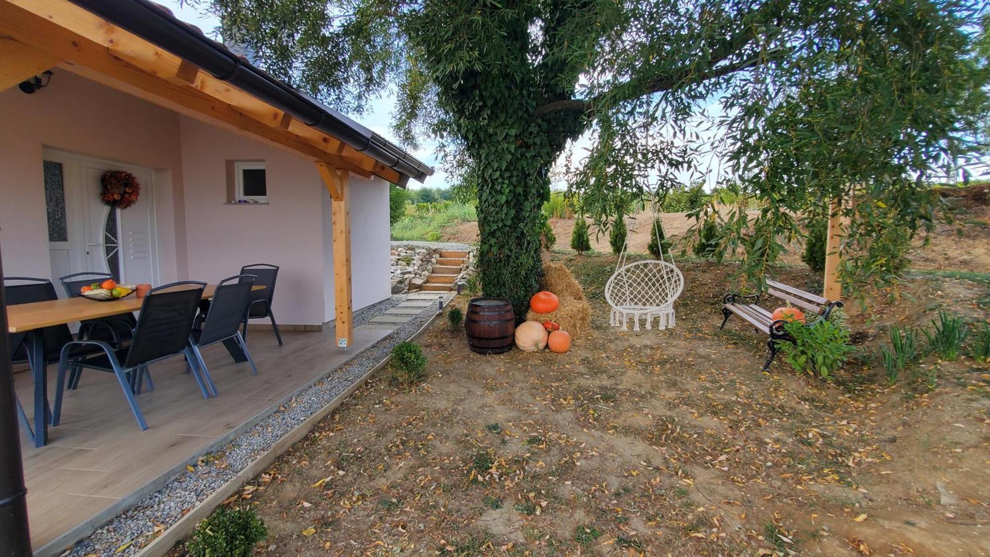 Holiday Home Vinovilla Kutjevo ภายนอก รูปภาพ